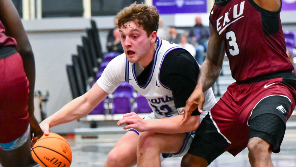 UCA Bears guard Layne Taylor drives into the lane against Eastern Kentucky