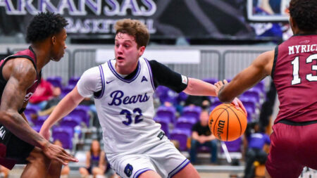 UCA Bears guard Layne Taylor drives against Eastern Kentucky